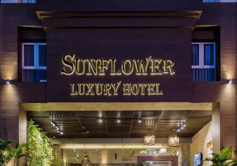 Fotos del hotel Sunflower Luxury:  8