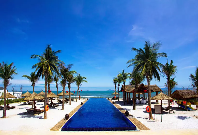 Fotos del hotel Sunrise Premium Resort & Spa Hoi An:  2