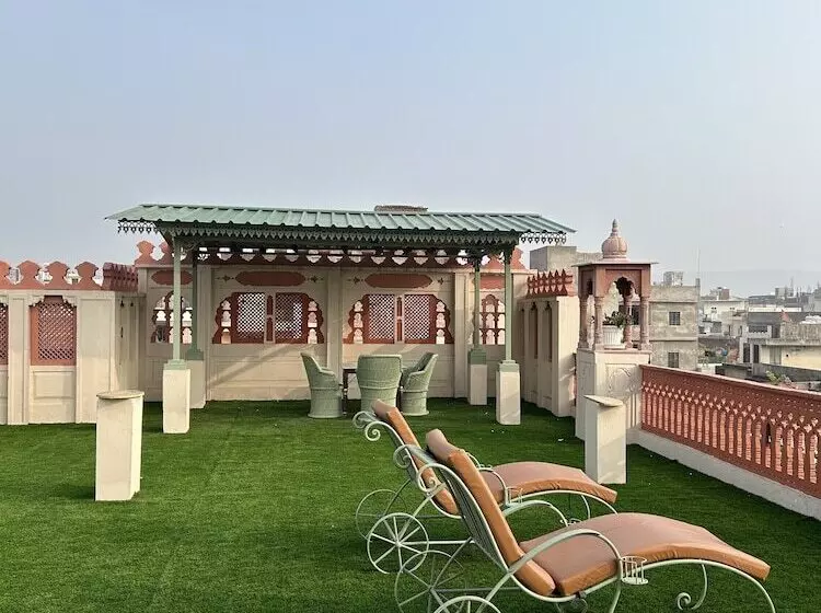 Fotos del hotel Suryaa Villa Jaipur A City Centre Heritage Haveli:  16