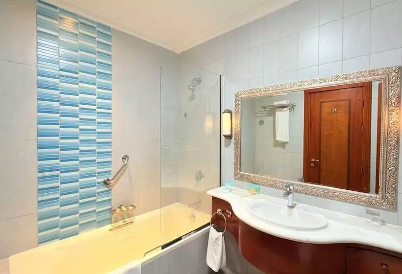 Fotos del hotel Grand Excelsior Hotel Al Barsha:  62