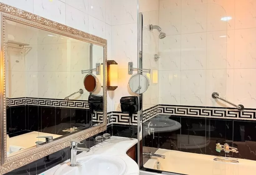 Fotos del hotel Grand Excelsior Hotel Al Barsha:  67