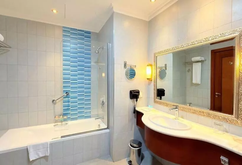 Fotos del hotel Grand Excelsior Hotel Al Barsha:  74