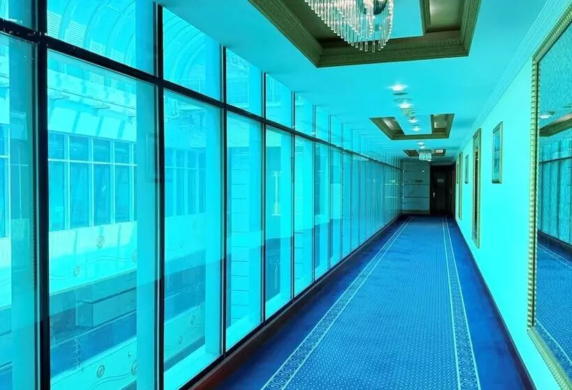 Fotos del hotel Grand Excelsior Hotel Al Barsha:  3