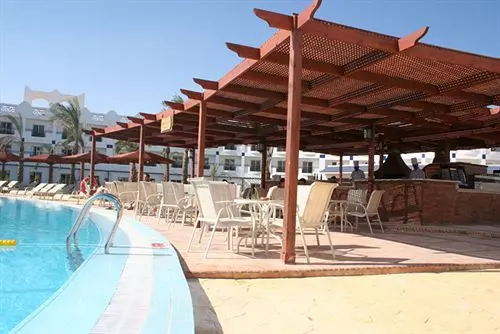 Fotos del hotel Golden 5 Topaz Suites Hotel:  22