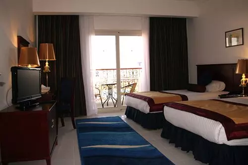 Fotos del hotel Golden 5 Topaz Suites Hotel:  20