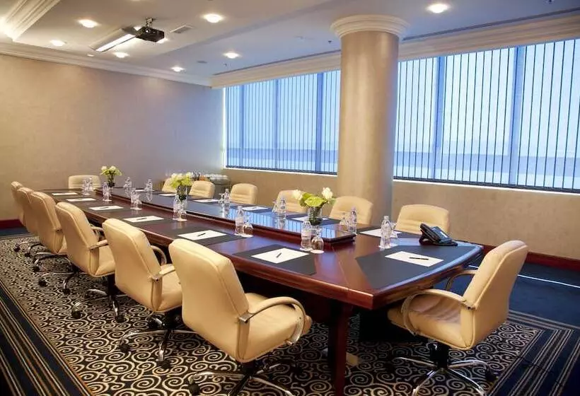 Fotos del hotel Grand Excelsior Hotel Al Barsha:  15