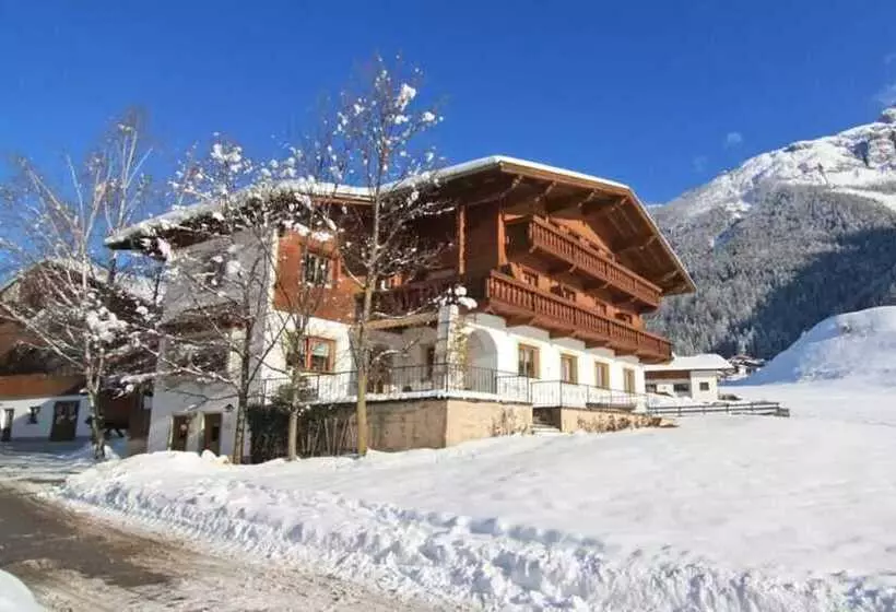 Fotos del hotel Ausserwieserhof:  17