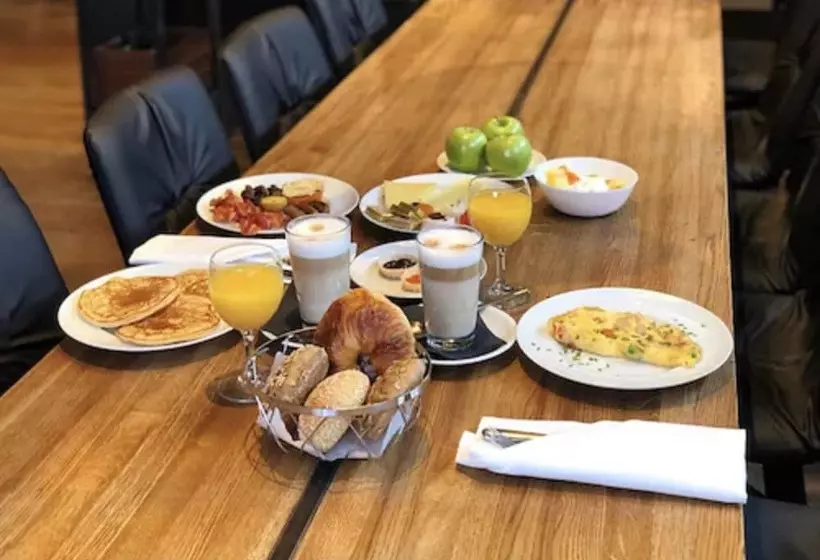 Fotos del hotel Crowne Plaza Berlin  Potsdamer Platz, An Ihg:  3