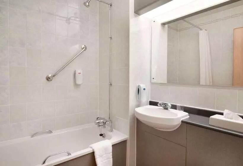 Fotos del hotel Days Inn Southampton Rownhams:  9