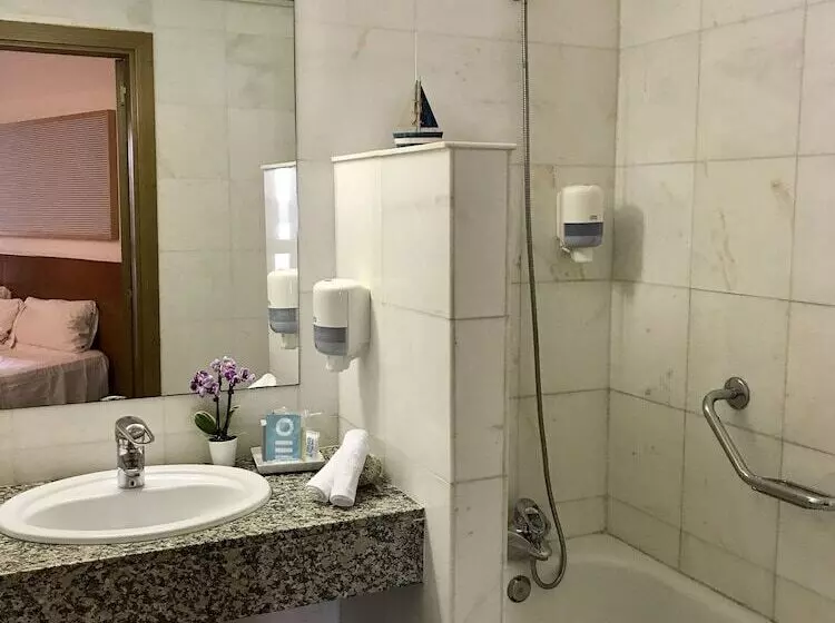 Fotos del hotel La Caleta De Tamariu:  19