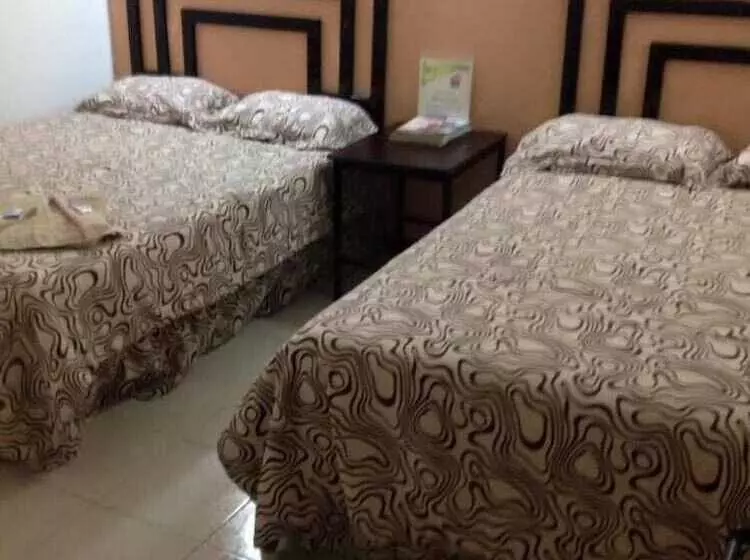 Fotos del hotel Santa Cruz:  9