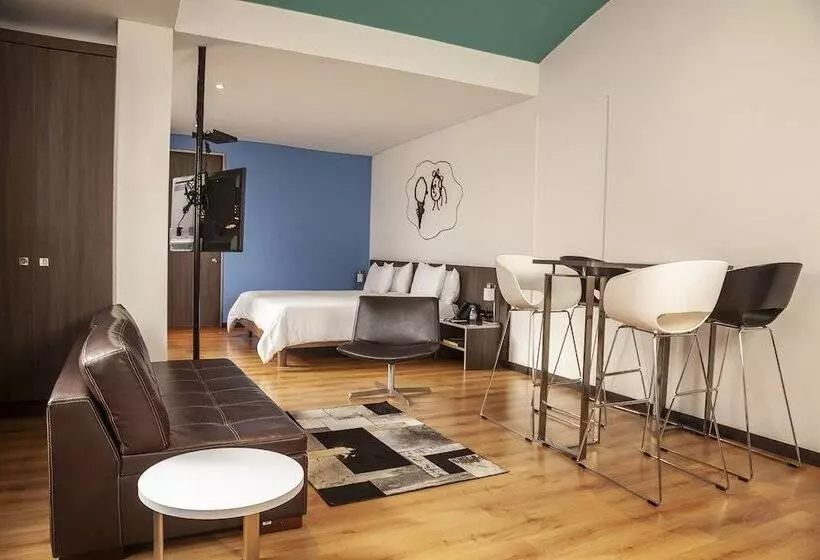 Fotos del hotel Viaggio 6.1.7 Suites:  20