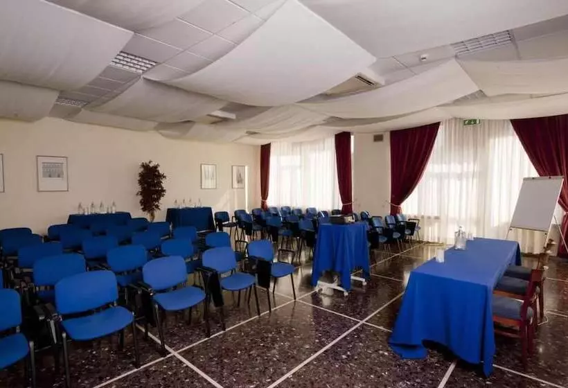 Fotos del hotel Villa Eur Parco Dei Pini:  4