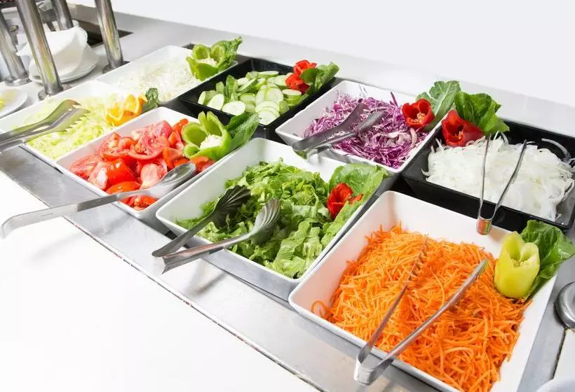 Fotos del hotel Elmi Beach Hotel & Suites:  14