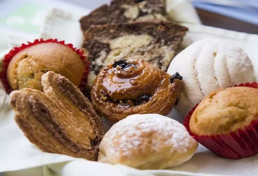 Fotos del hotel Holiday Inn Express & Suites Tuxtla Gutierrez La Marimba, An Ihg:  20