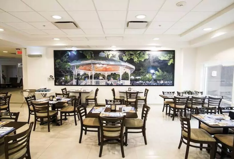 Fotos del hotel Holiday Inn Express & Suites Tuxtla Gutierrez La Marimba, An Ihg:  17