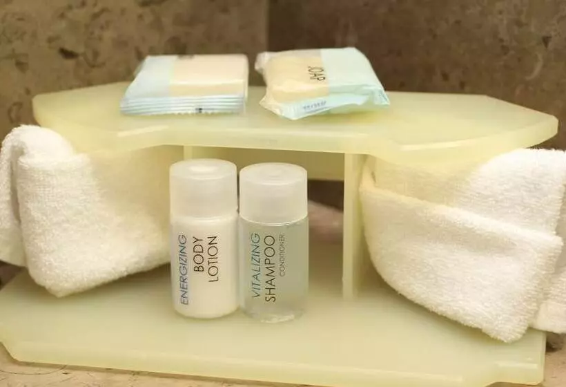 Fotos del hotel Holiday Inn Express & Suites Tuxtla Gutierrez La Marimba, An Ihg:  4