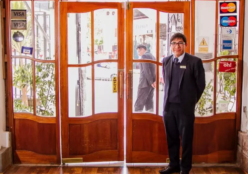 Fotos del hotel Monasterio San Pedro:  22