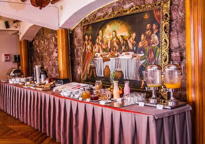 Fotos del hotel Monasterio San Pedro:  17