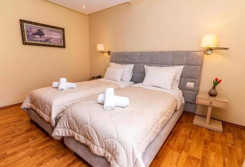 Fotos del hotel Brilant Saranda:  24