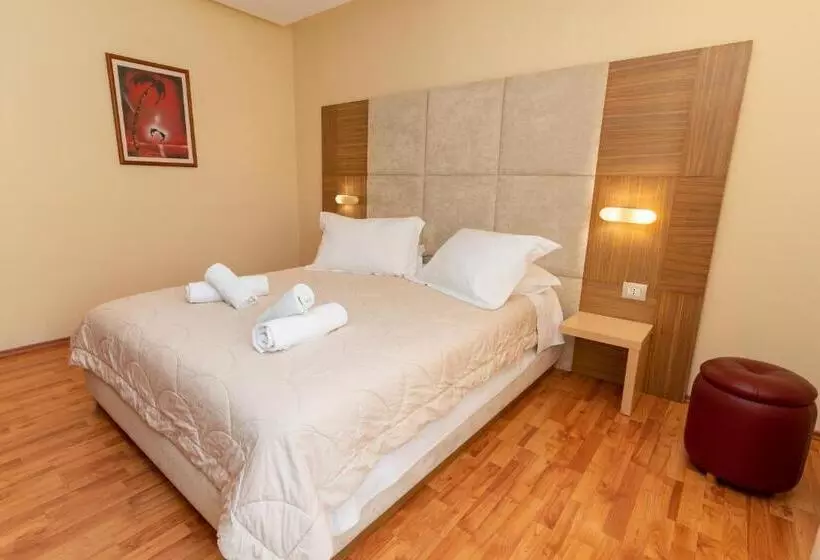 Fotos del hotel Brilant Saranda:  17