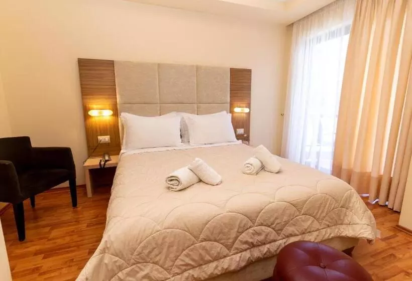 Fotos del hotel Brilant Saranda:  19