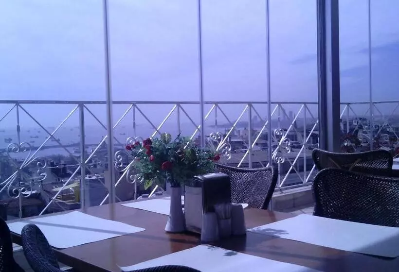 Fotos del hotel Linda:  24