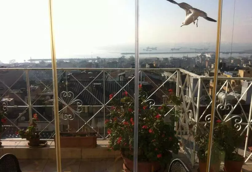 Fotos del hotel Linda:  9