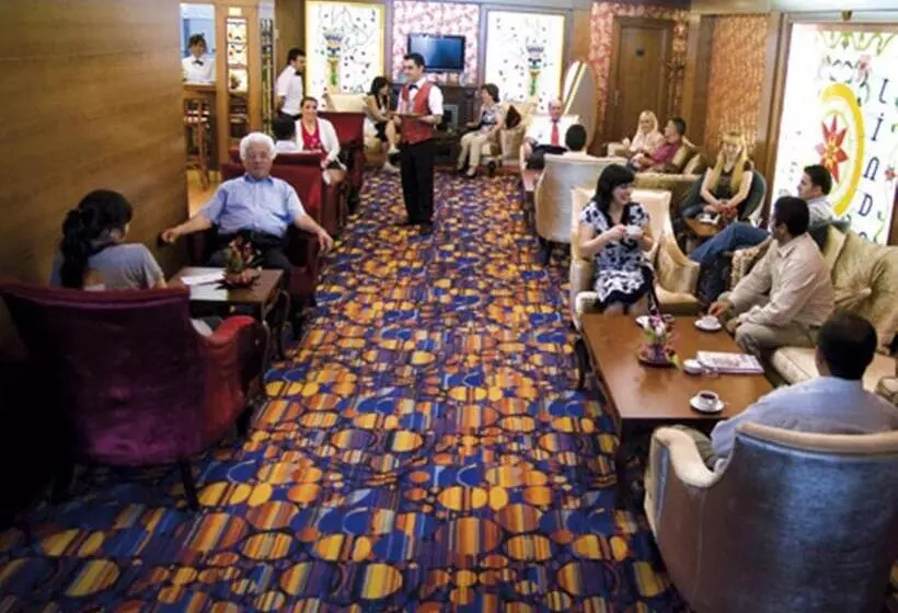 Fotos del hotel Linda:  3