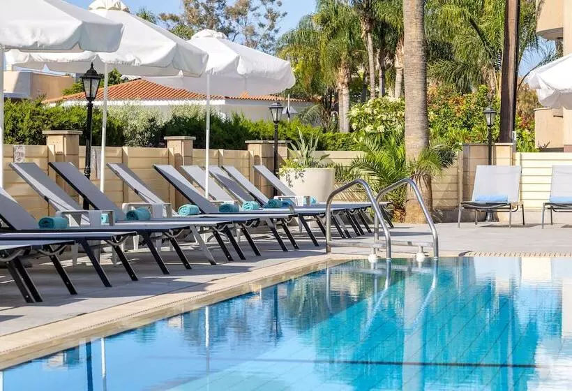 Fotos del hotel Kapetanios Limassol:  10