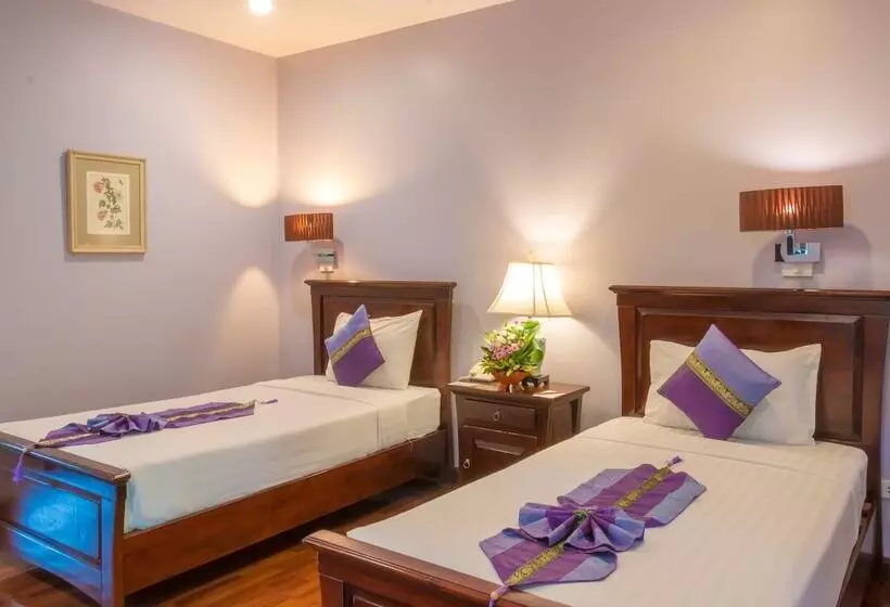 Fotos del hotel Phuwanalee Resort:  13