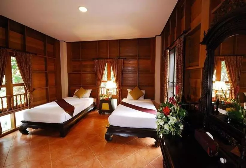 Fotos del hotel Phuwanalee Resort:  10