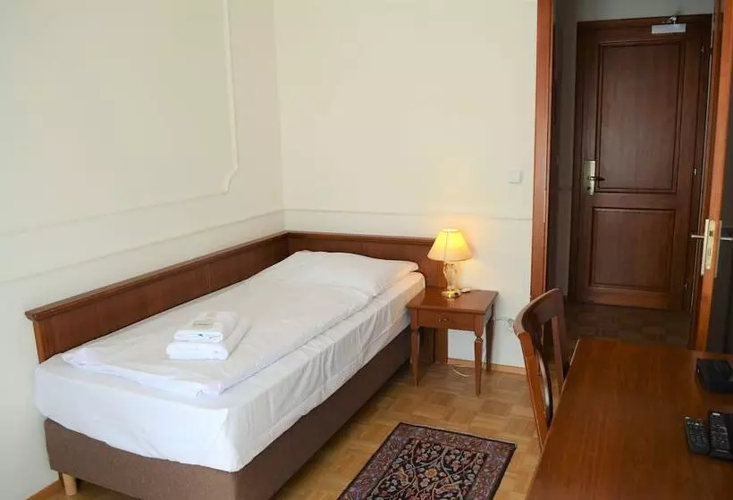 Fotos del hotel Renesance Krasna Kralovna:  13