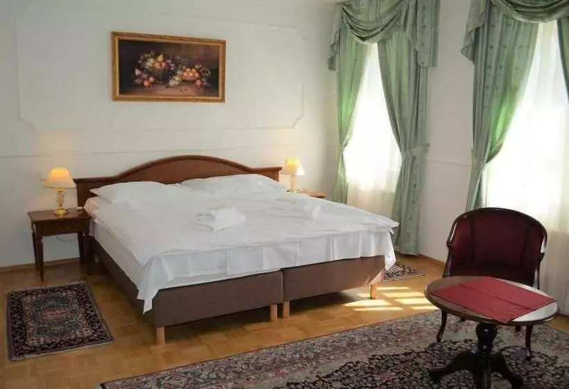 Fotos del hotel Renesance Krasna Kralovna:  17