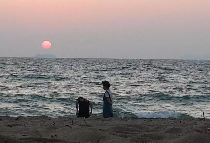 Fotos del hotel Tropicana Lanta Resort:  25