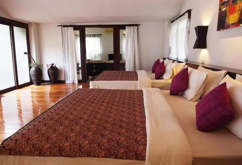 Fotos del hotel Tropicana Lanta Resort:  2