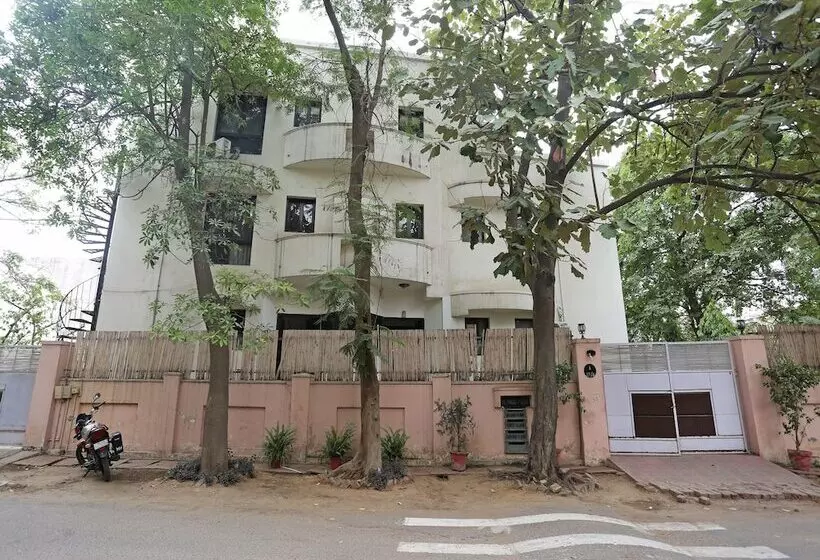 Crossroads Woodbridge