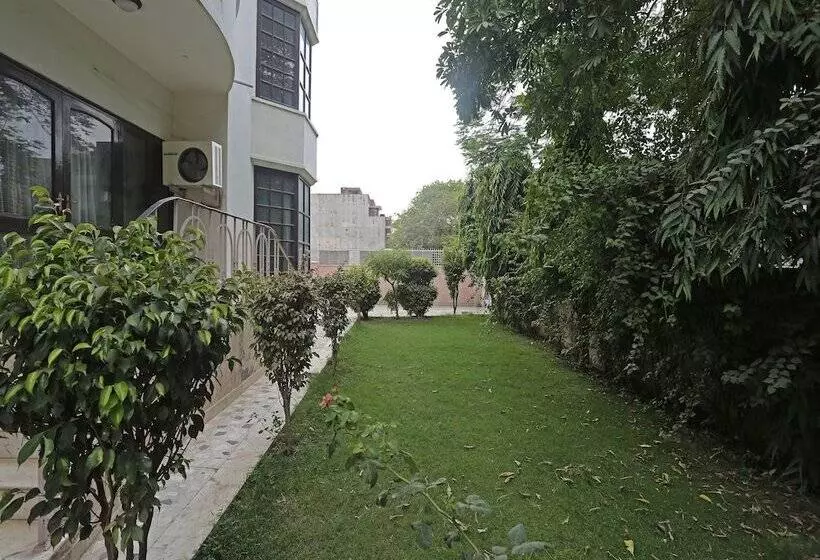 Fotos del hotel Crossroads Woodbridge:  10