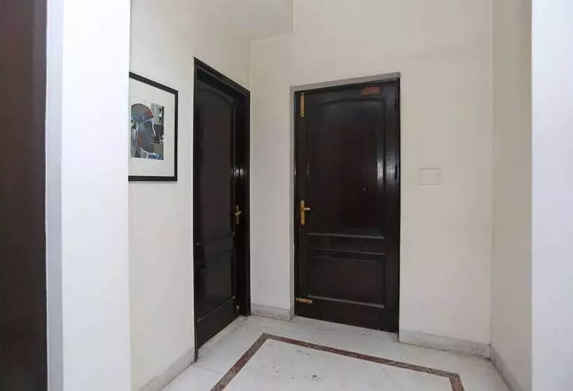 Fotos del hotel Crossroads Woodbridge:  3