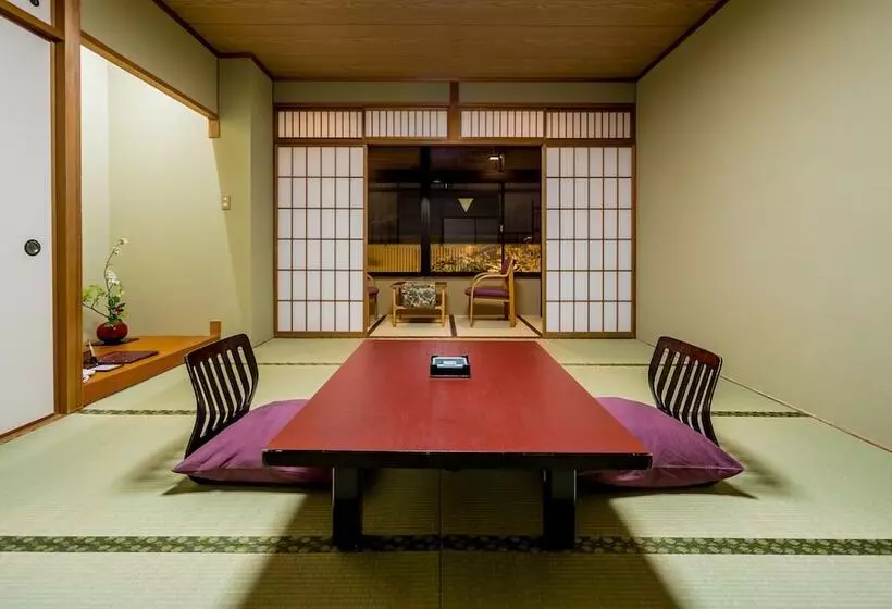 Fotos del hotel Ryoan Kazuki:  7