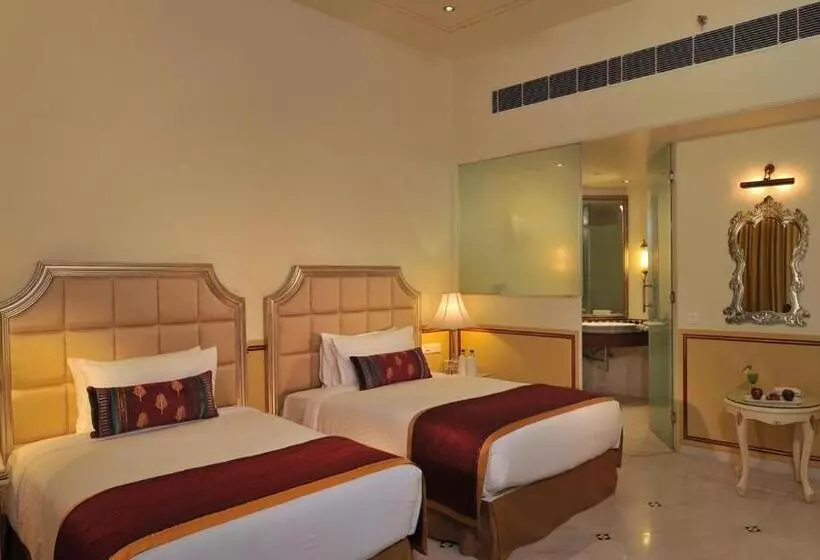 Fotos del hotel Rajasthali Resort And Spa:  17