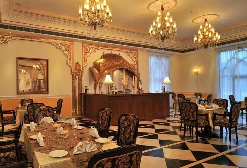 Fotos del hotel Rajasthali Resort And Spa:  24