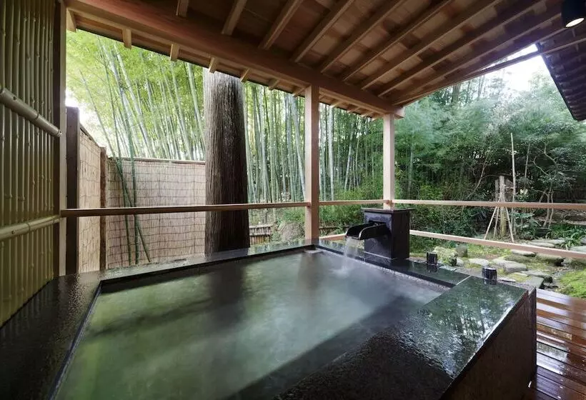 Fotos del hotel Koshinoyado Takashimaya:  4