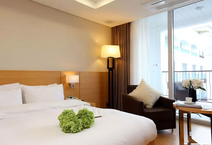 Fotos del hotel The Suites  Naksan:  19