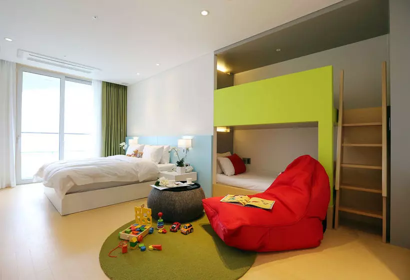Fotos del hotel The Suites  Naksan:  15
