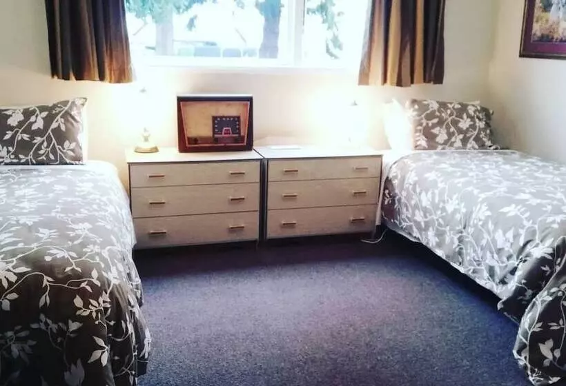 Fotos del hotel Te Anau Lodge:  5