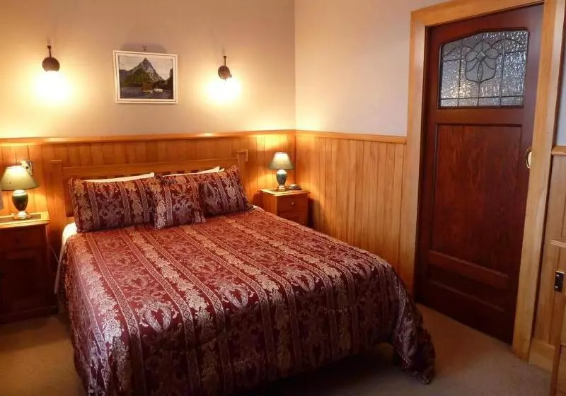 Fotos del hotel Te Anau Lodge:  12