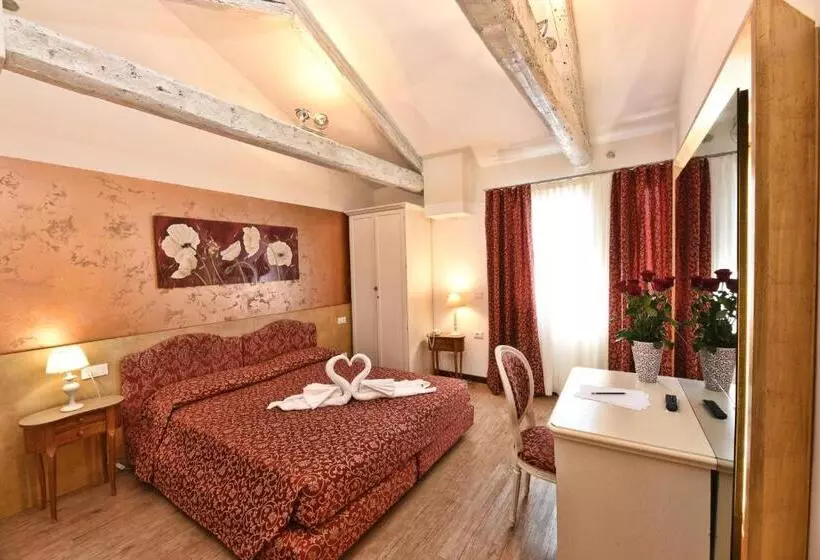 Fotos del hotel Casa Martini:  16