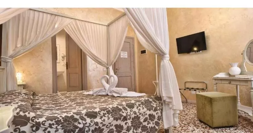 Fotos del hotel Casa Martini:  24