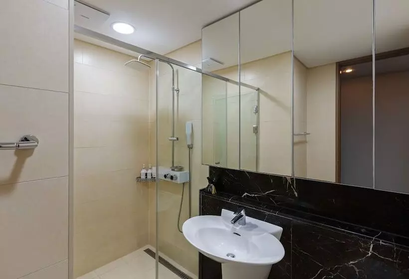 Fotos del hotel Pale De Cz:  17